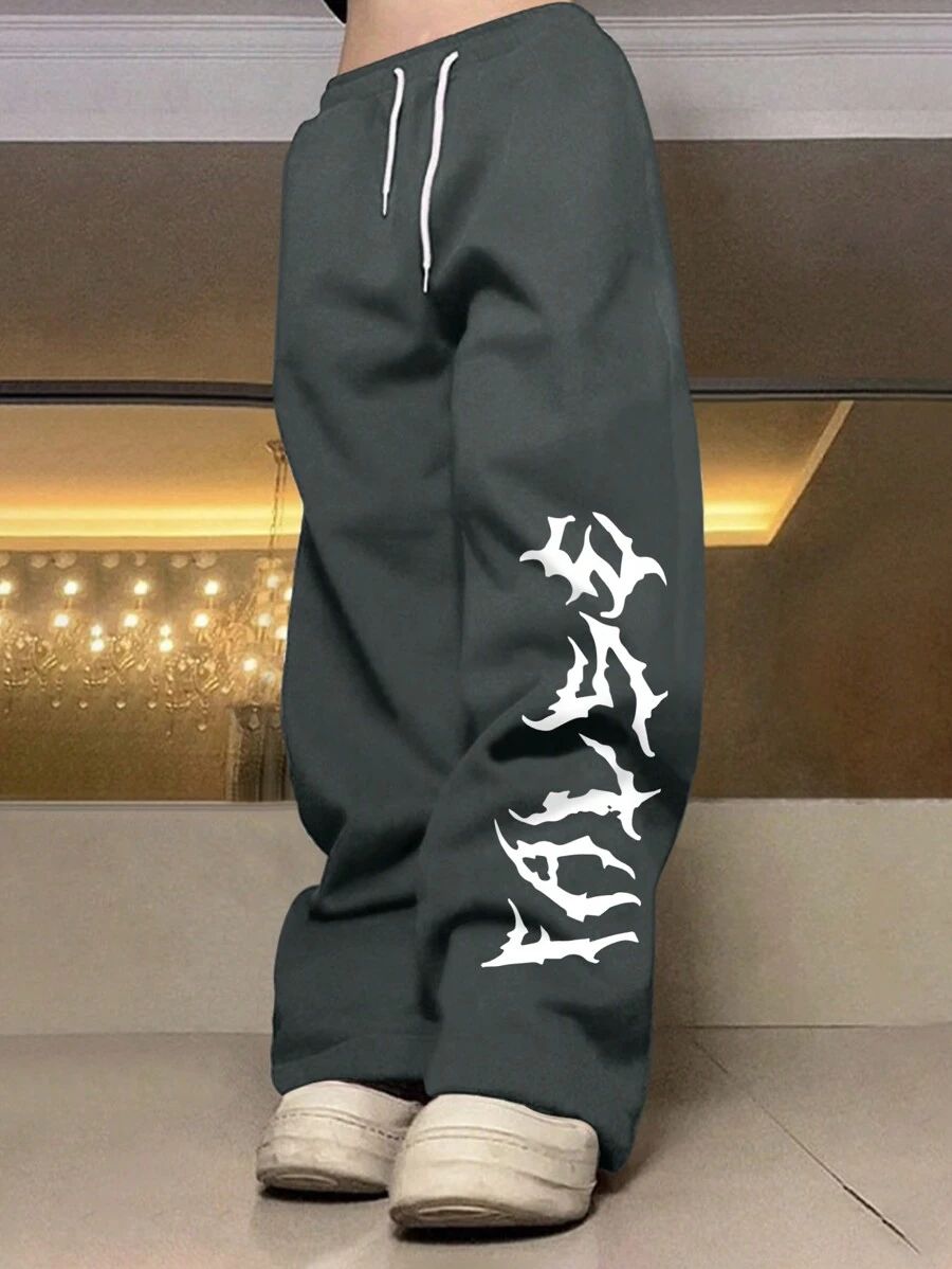 Men’s Oversized Baggy Fit Trousers – Ultra Comfortable Streetwear Pants with Elastic Waist and Utility Pockets
